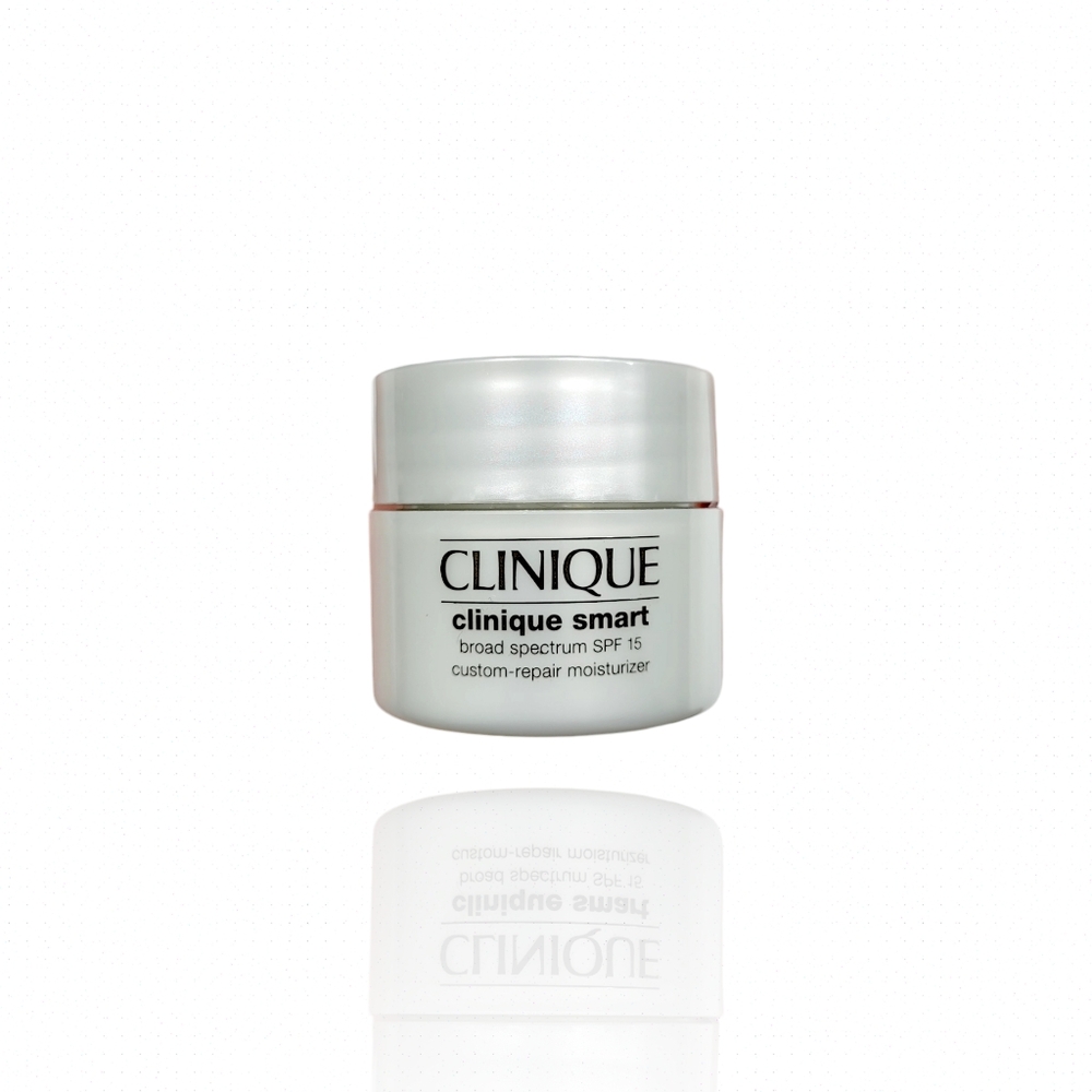 🎉✨SOLD✨🎊 - NEW Clinique Smart Broad Spectrum SPF 15 Moisturizer Travel Size